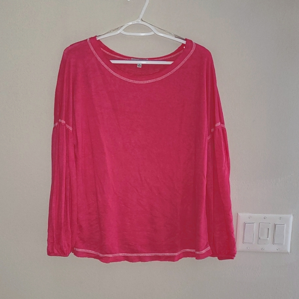 Fuschia pink top